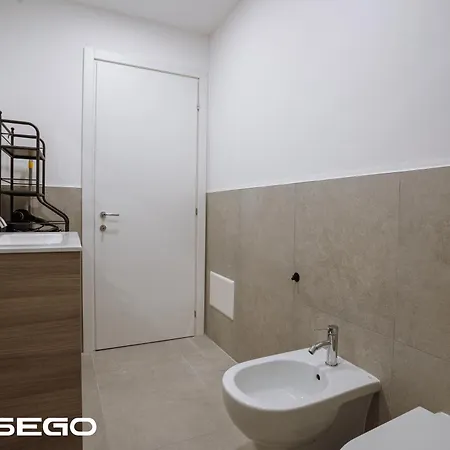 Dimora Monumentale - Centro Apartment Genoa